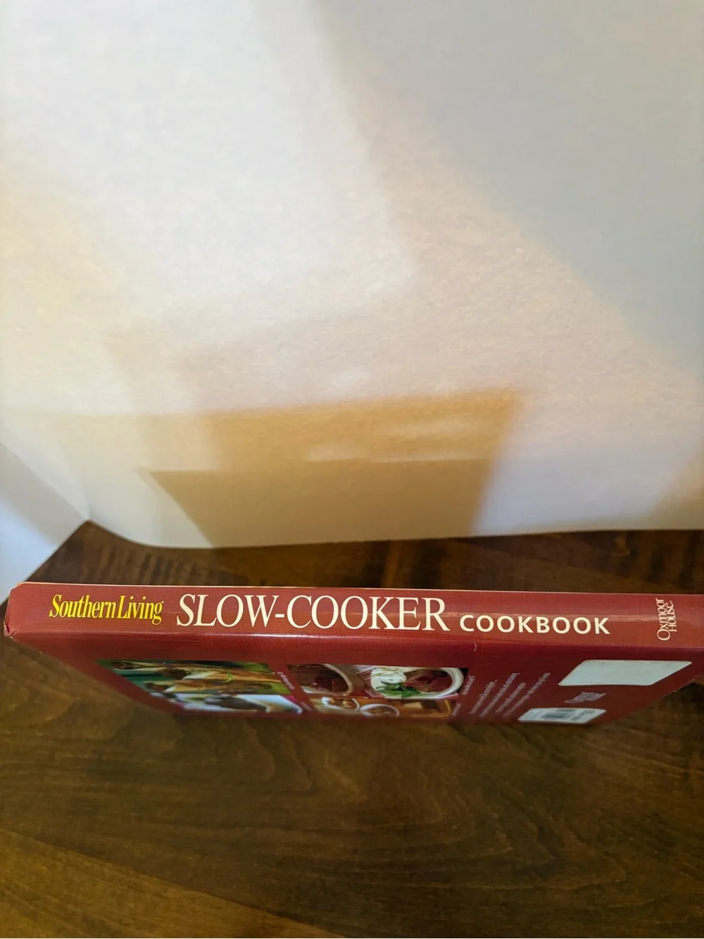 Southern Living Slow-Cooker Cookbook - Cream & Red Cover